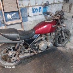 Kawasaki zephyr 550 project