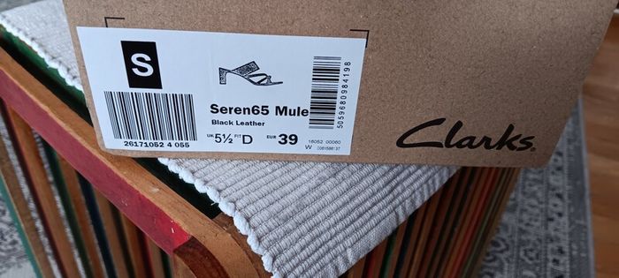 Mule sandals Size 5 1/2 or 39