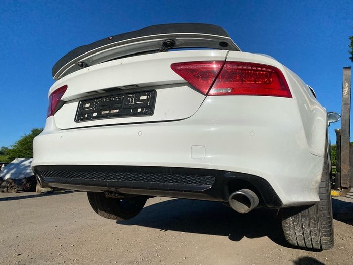 2011 AUDI A7 breaking for parts
