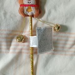 pen Christmas reindeer with bells