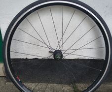 As New Bontrager Paradigm TLR road wheels fitted with tyres  (rim brakes)