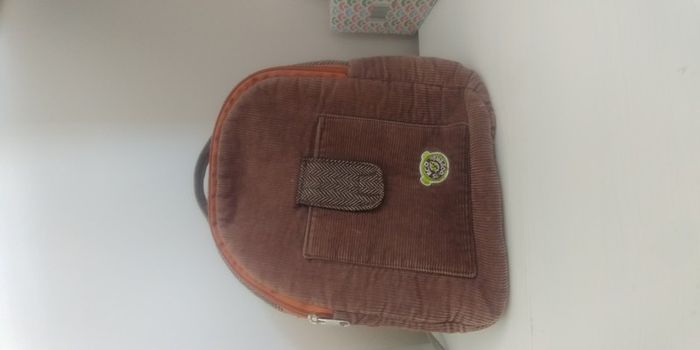 ECO-Snoopers backpack for preschool with attachable teddy