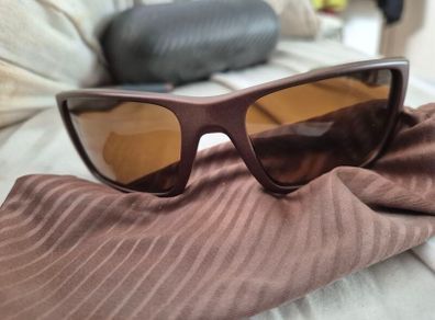 Oakley Jury Sunglasses bronze, as new