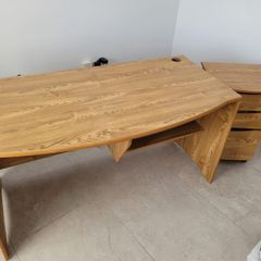 Office Desk & Locker