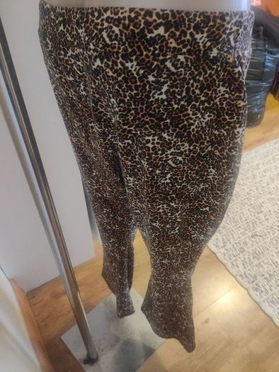 Primark leopard print stretchy pants size XL UK18/20 EU46/48 perfect condition Postage included