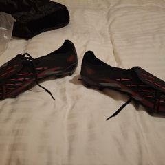 Adidas Predator football boots 10.5