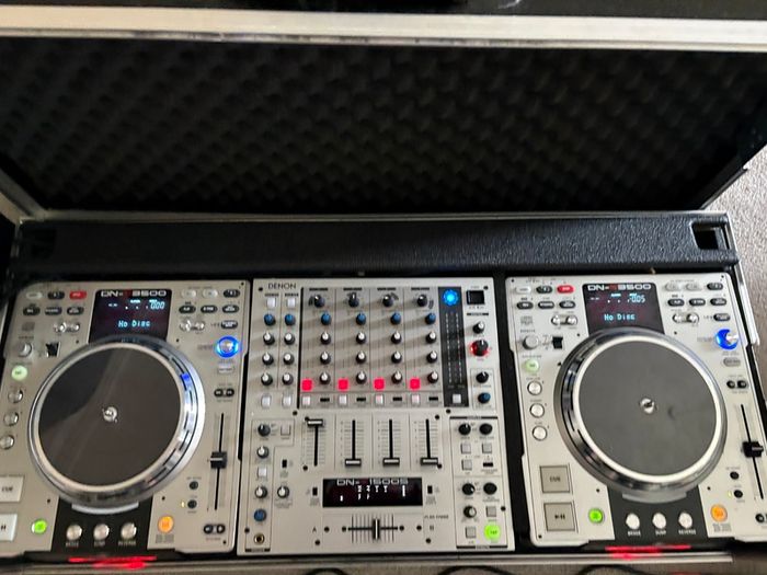 Professional Denon DJ Setup  Complete Plug and Play Mobile DJ Rig  Flight Case, Speakers & 2,000 Songs Included