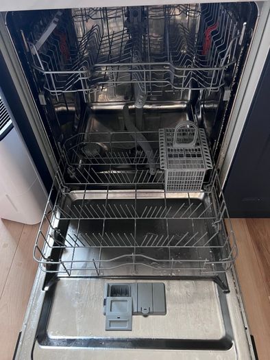 Hotpoint Semi-Integrated Dishwasher