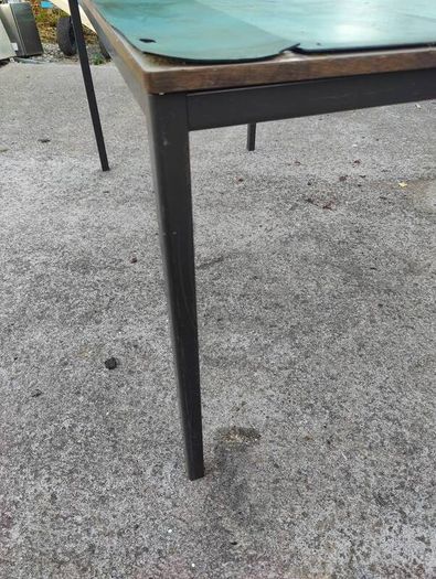 work bench/table