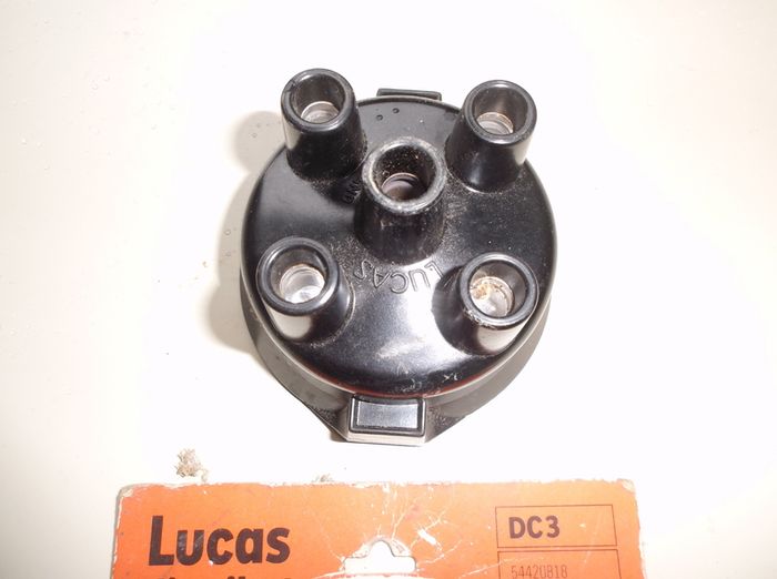 Lucas Vauxhall Distributor Cap DC3.