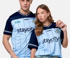 Dublin Jersey Large Tight fit