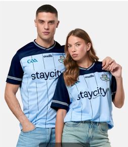 Dublin GAA Jersey Large Tight fit