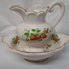 Pitcher and Wash Basin Set