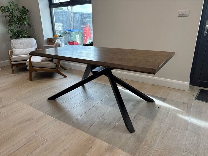 6ft wooden dining table