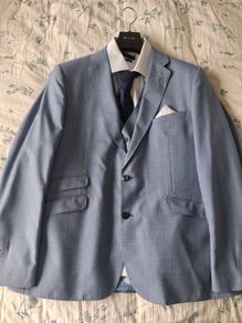 Mens suit