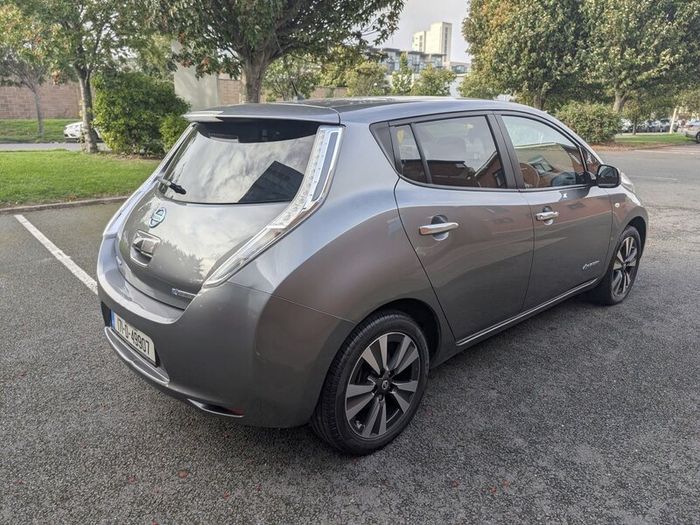 Nissan Leaf Tekna 30kWh  Top Spec
