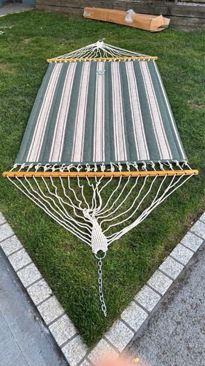 Hammock Hatteras brand. Beautifully made. Brand new