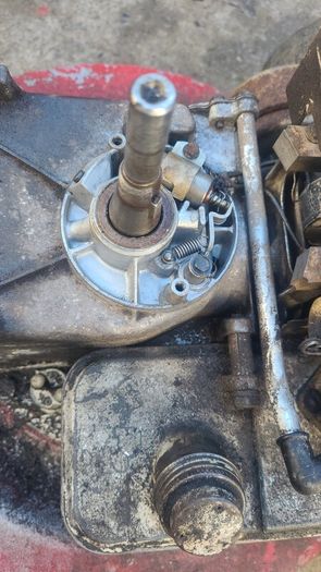 Broken lawnmowers and other tools wanted for parts. Lawnmower servicing also available!