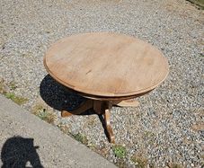 Round Table