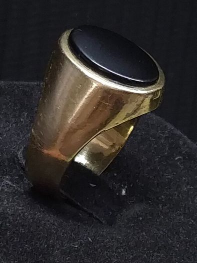 Vintage Egyptian 14K Solid Gold Black Onyx Signet Ring  Heavy Statement Ring