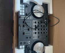 Traktor Kontrol S3