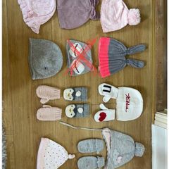 baby hats and gloves