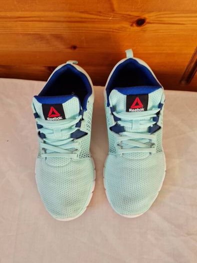 reebok zquick dash Size 5 eu 38 turquoise in excellent condition
