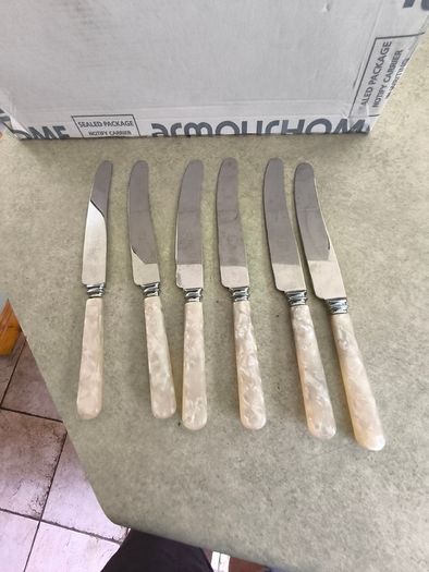 SET OF 6 VTG Everbrite Sheffield England Stainless Steel Knives Mother Of Pearl Handle
