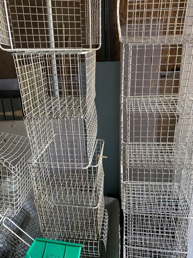 Metal cages
