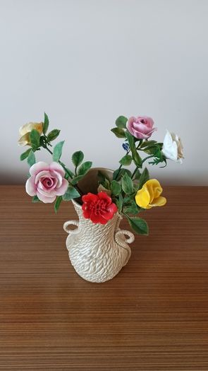 Vintage Aynsley porcelain flowers on stems  6pc
