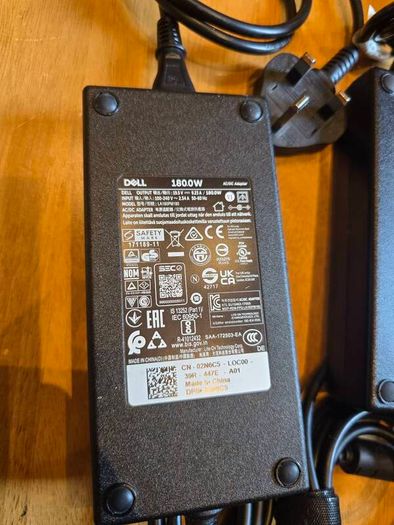 Charger  Dell (original) 180w,