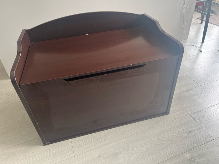 storage wooden box