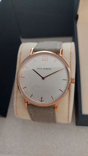 OPPORTUNITY   Brand new PAUL HEWITT womens watches   Last  pieces