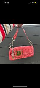 pink guess handbag