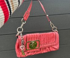 pink guess handbag