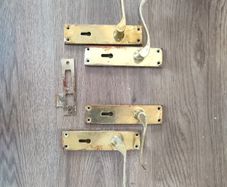 Door handles 4 x in Kildare Town!