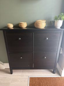 Shoes cabinet