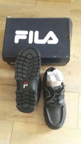 FILA boys black shoes size 5- new in box