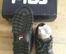 FILA boys black shoes size 5- new in box