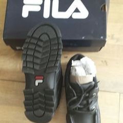 FILA boys black shoes size 5- new in box
