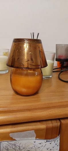 Pretty  Fragranced Candle Lamp