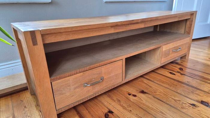 Solid Oak TV Unit - Media Stand - 140cm