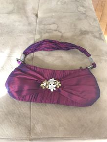 Dressy woman's handbag
