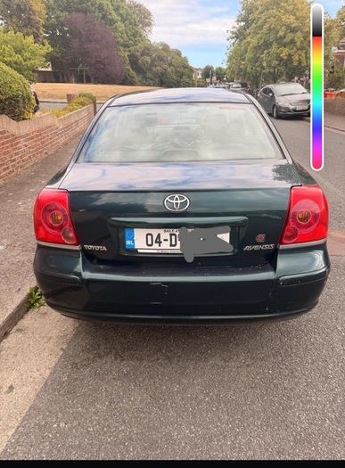 2004 Toyota Avensis