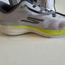 sketchers running shoes Image 9
