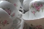 28piece Vintage Tea Set