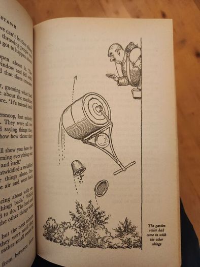 The Incredible Adventures Of Professor Branesstawm. By Norman Hunter. With 76 Illustrations By W. Heath Robinson. 4th EDITION 1962 Paperback In Good Condition.