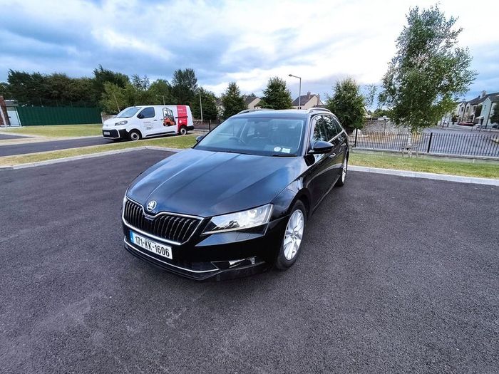 Skoda superb 2.0tdi automatic