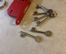 Door lock