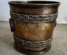Military, 104 Bengal Fusiliers, Royal Munster Fusiliers officers mess champagne bucket